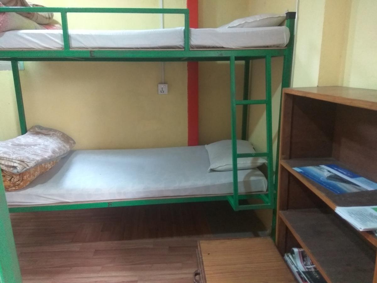 Beehive Hostel Kathmandu Exteriör bild