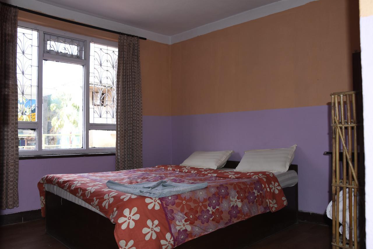 Beehive Hostel Kathmandu Exteriör bild