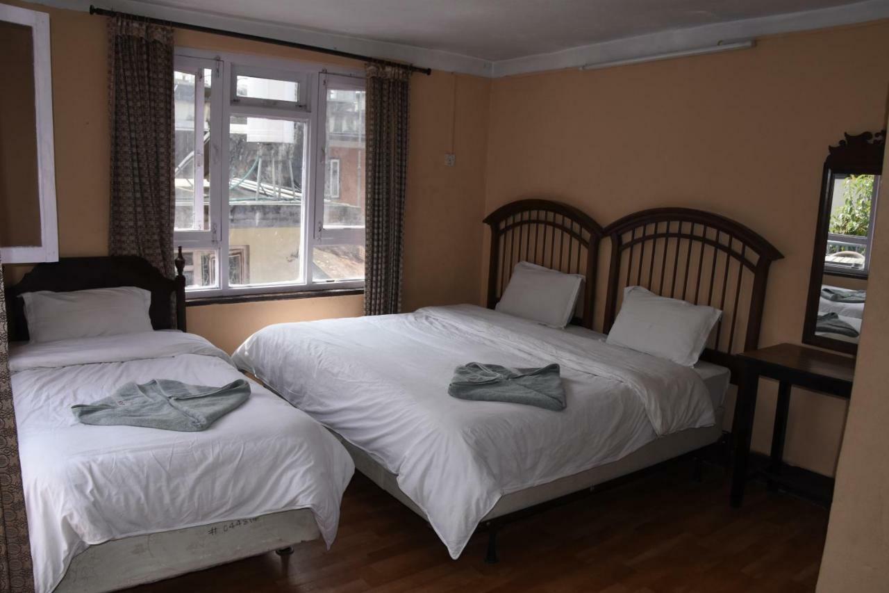 Beehive Hostel Kathmandu Exteriör bild