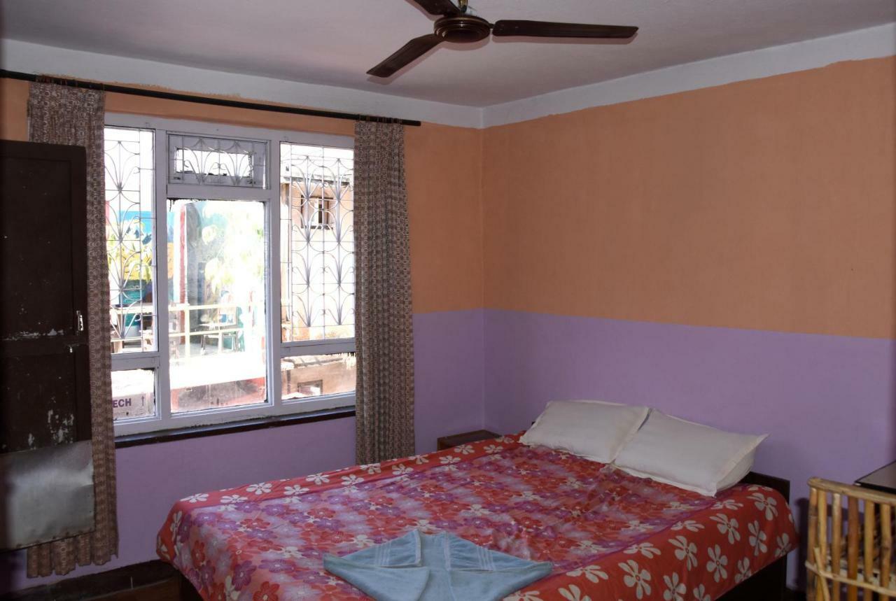 Beehive Hostel Kathmandu Exteriör bild
