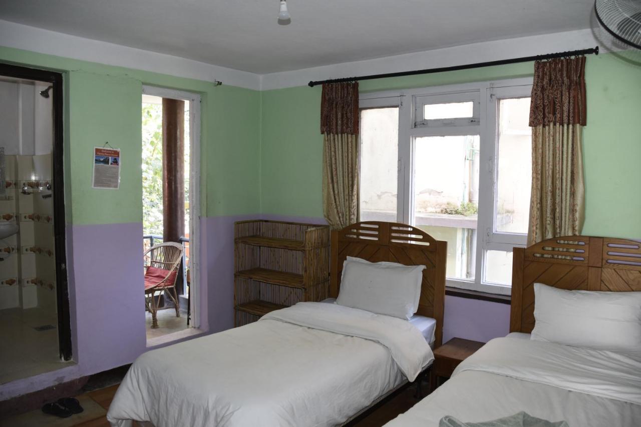 Beehive Hostel Kathmandu Exteriör bild