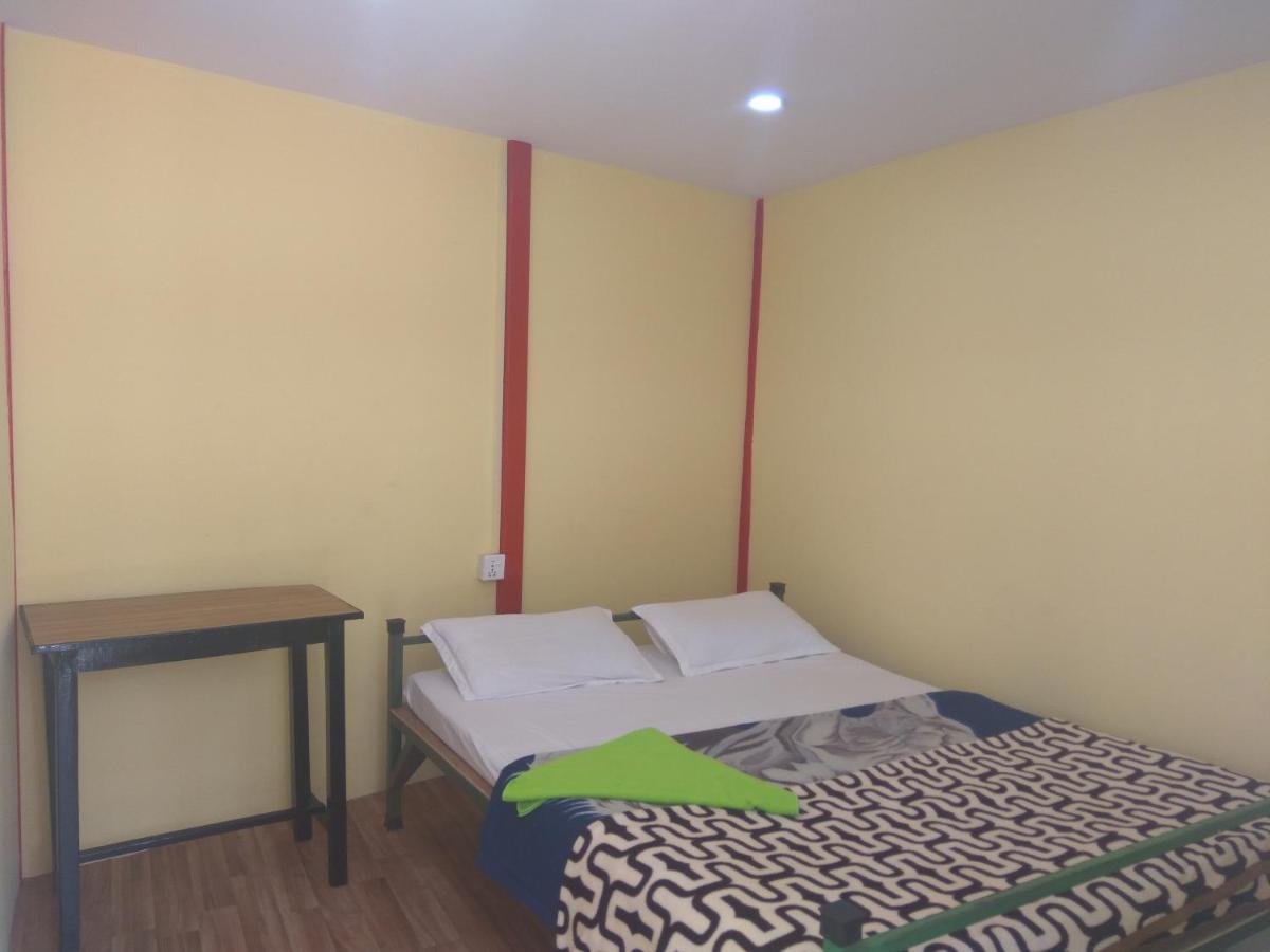Beehive Hostel Kathmandu Exteriör bild