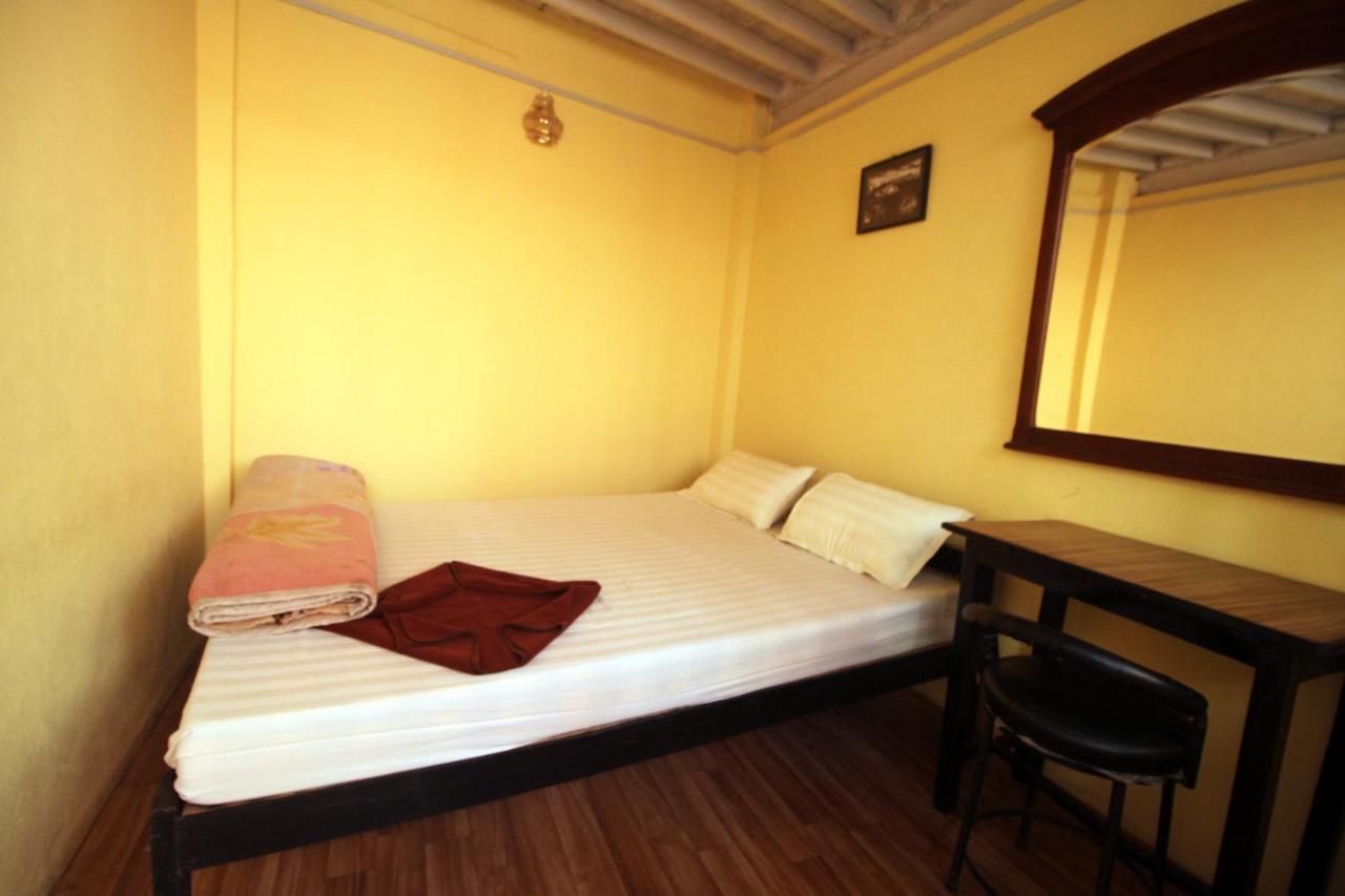 Beehive Hostel Kathmandu Exteriör bild