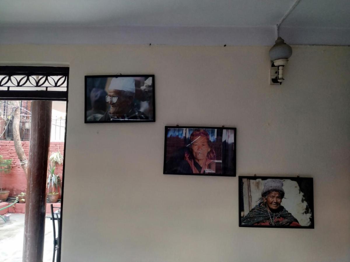 Beehive Hostel Kathmandu Exteriör bild